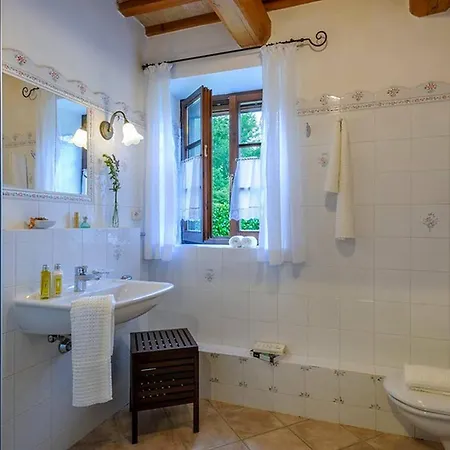 别墅 La Girolima 6&2 By Marche *