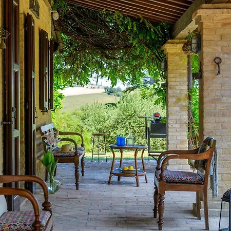 La Girolima 6&2 By Marche *