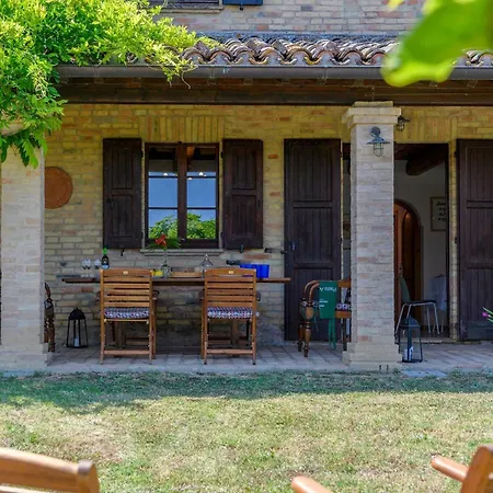 La Girolima 6&2 By Marche * Mondavio